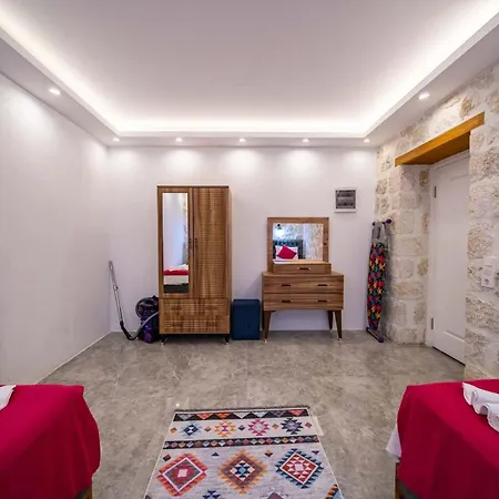 Natilius Villa *